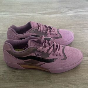 Vans Ave 2.0 on lavender Fog men’s 5.5
